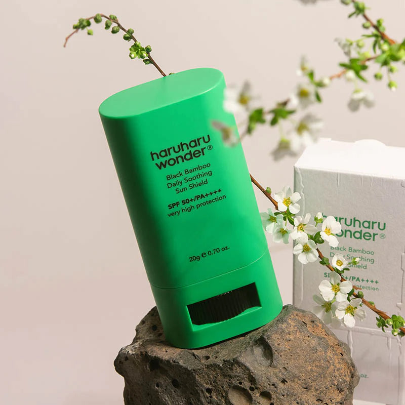 Haruharu_Wonder_-_Black_Bamboo_Daily_Soothing_Sun_Shield_SPF50_PA_20g_Routine_26-_Seoulful_Skincare