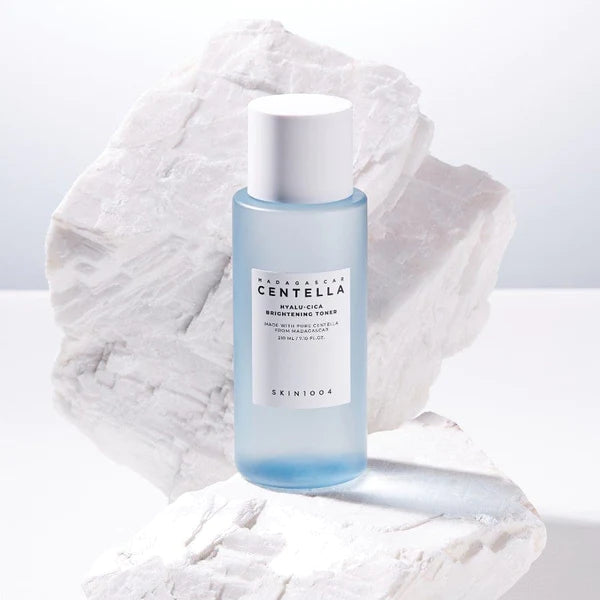IMG-5812SKIN1004_-_Madagascar_Centella_Hyalu-Cica_Brightening_Toner_30ml_210ml_Ingredienst_inf3-_Seoulful_Skincare