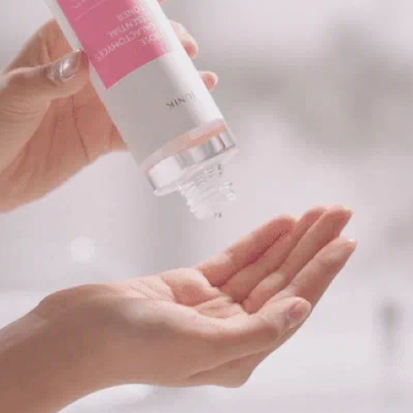 IUNIK - Rose Galactomyces Essential Toner (200ml) - v7 - Seoulful Skincare