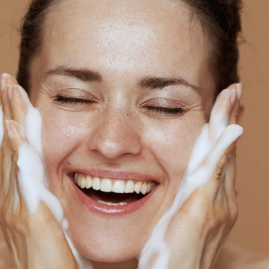 NINE LESS - A-Control Heartleaf & BHA Foam Cleanser (120ml) - v7 - Seoulful Skincare
