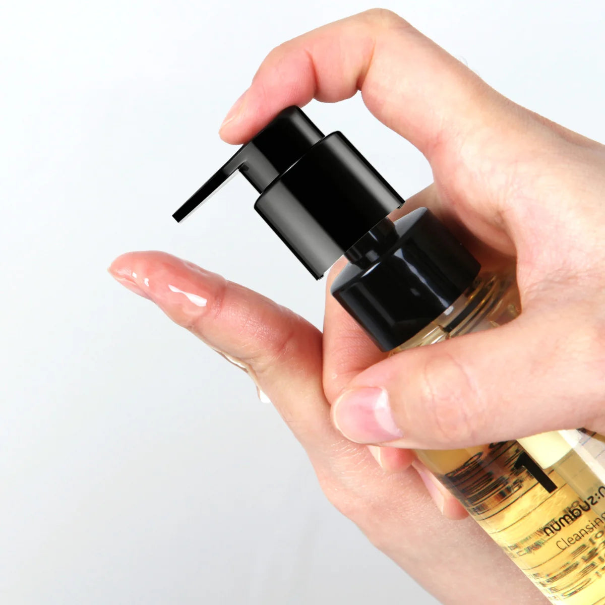Numbuzin - No.1 Easy Peasy Cleansing Oil (200ml) - v7 - Seoulful Skincare