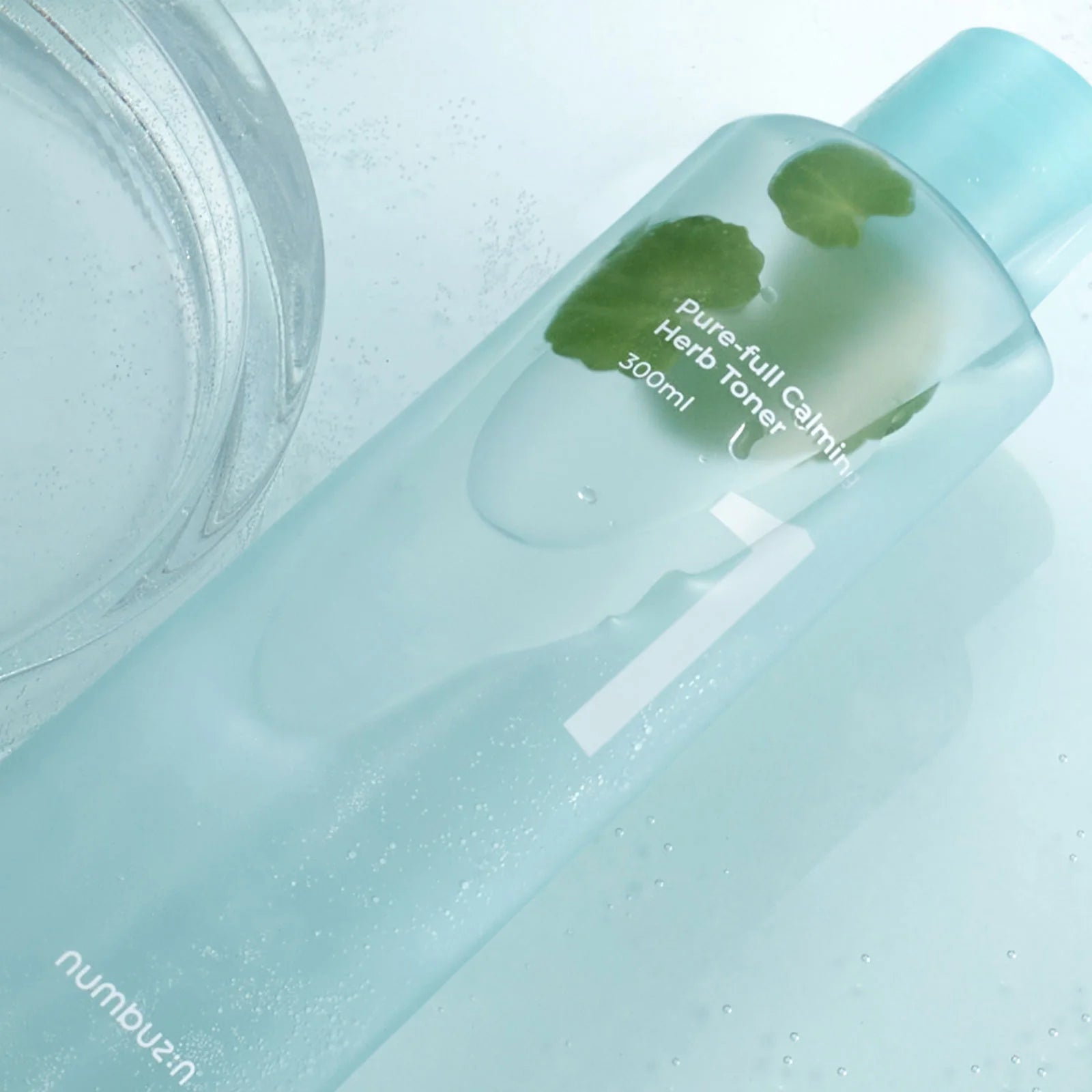 Numbuzin - No.1 Pure-Full Calming Herb Toner (300ml) - v4 - Seoulful Skincare