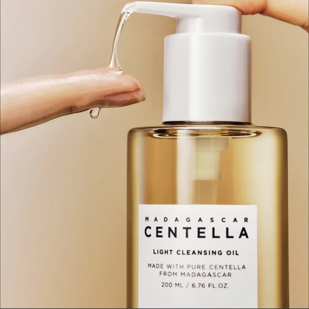 SKIN1004_-_Madagascar_Centella_Light_Cleansing_Oil_30ml_200ml_Routine_1-_Seoulful_SKincare