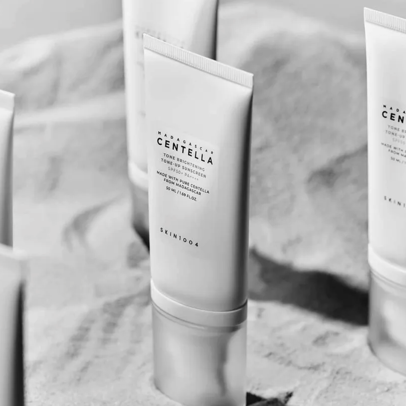 Skin1004 - Madagascar Centella Tone Brightening Tone Up Sunscreen (50ml) - v2 - Seoulful Skincare