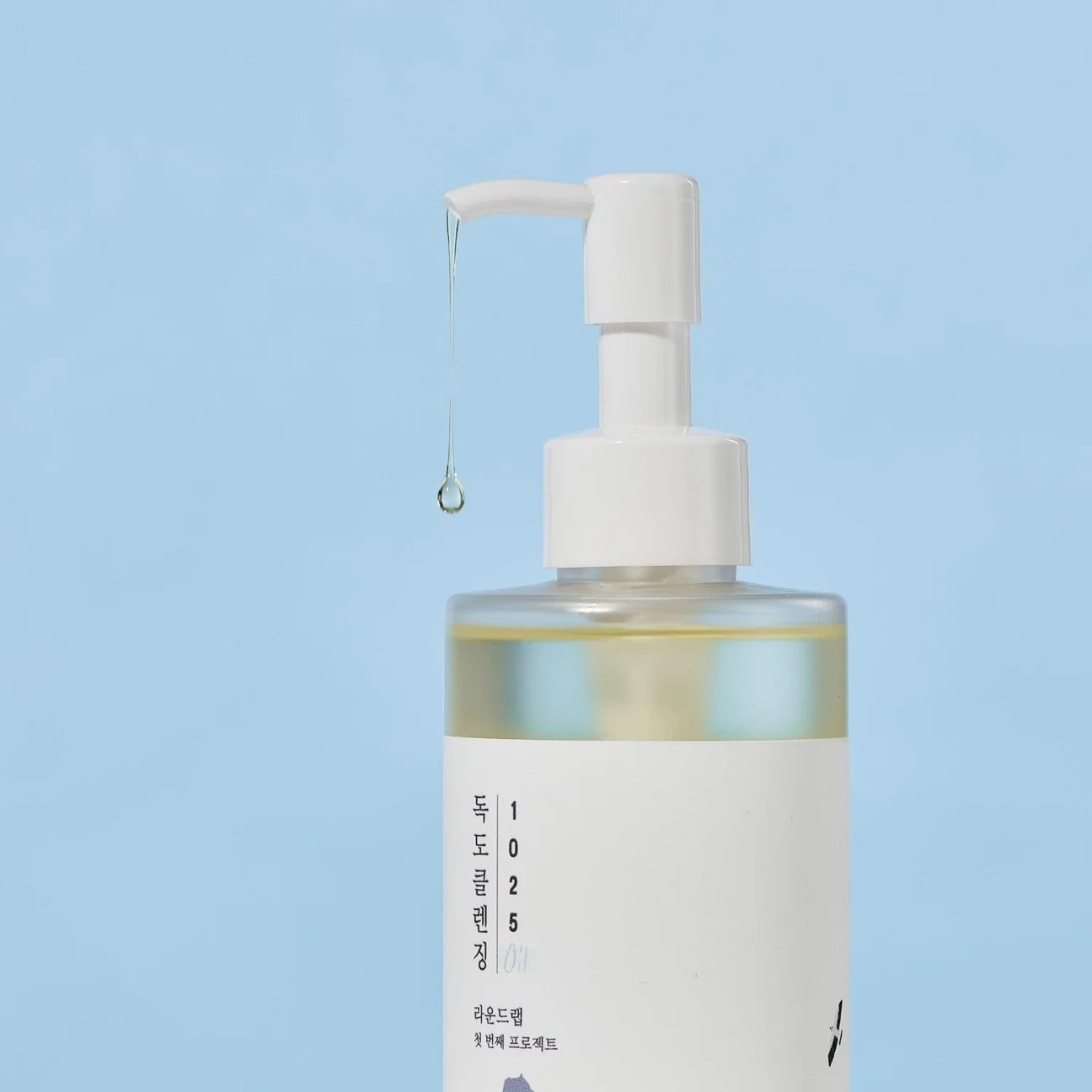 Round Lab - 1025 Dokdo Cleansing Oil - v4 - Seoulful Skincare