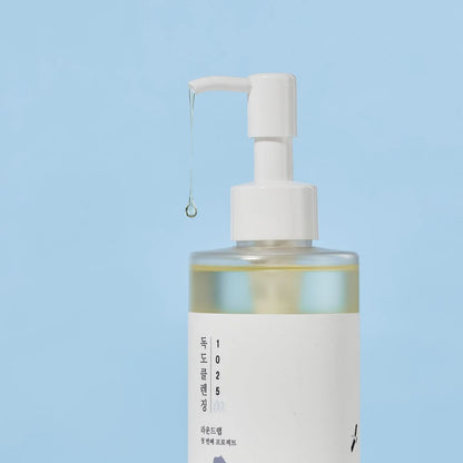Round Lab - 1025 Dokdo Cleansing Oil - v4 - Seoulful Skincare