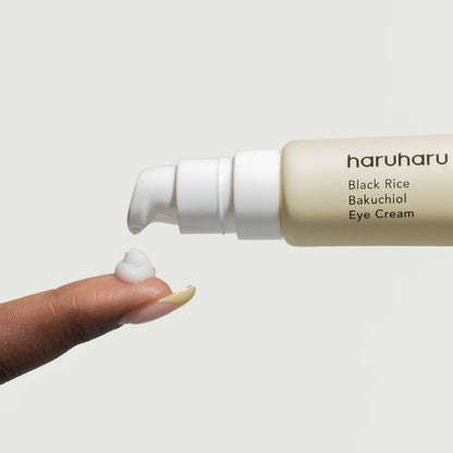 Haruharu_Wonder_-_Black_Rice_Bakuchiol_Eye_Cream_20ml_Texture_-_Seoulful_Skincare
