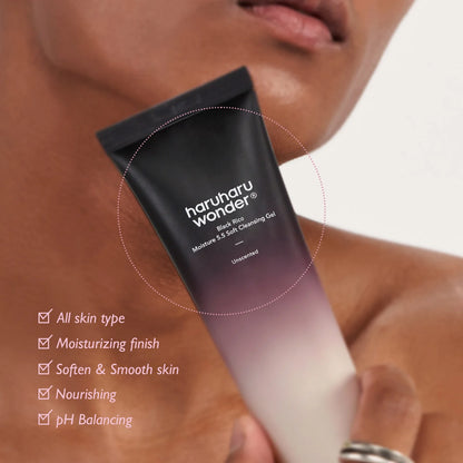 Haruharu_Wonder_-_Black_Rice_Moisture_5.5_Soft_Cleansing_Gel_100ml_Info-_Seoulful_Skincare