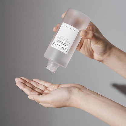 SKIN1004_-_Madagascar_Centella_Boosting_Toner_210ml_Texture_2-_Seoulful_Skincare